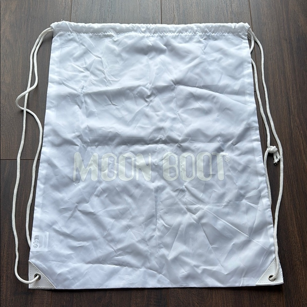 Moon Boot Drawstring Gym Bag